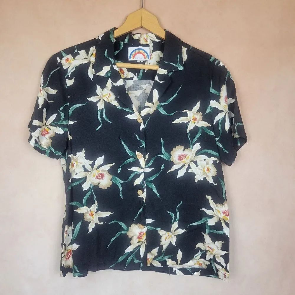 Vintage Hawaiian Button Down Floral Shirt Size Med